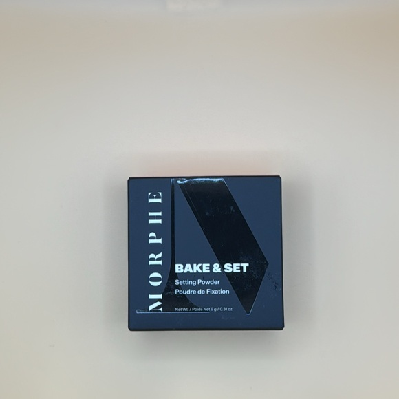 Makeup Bundle: Elf Power Grip Primer, Elf Halo Puff, and Morphe Setting Powder - Picture 3 of 5